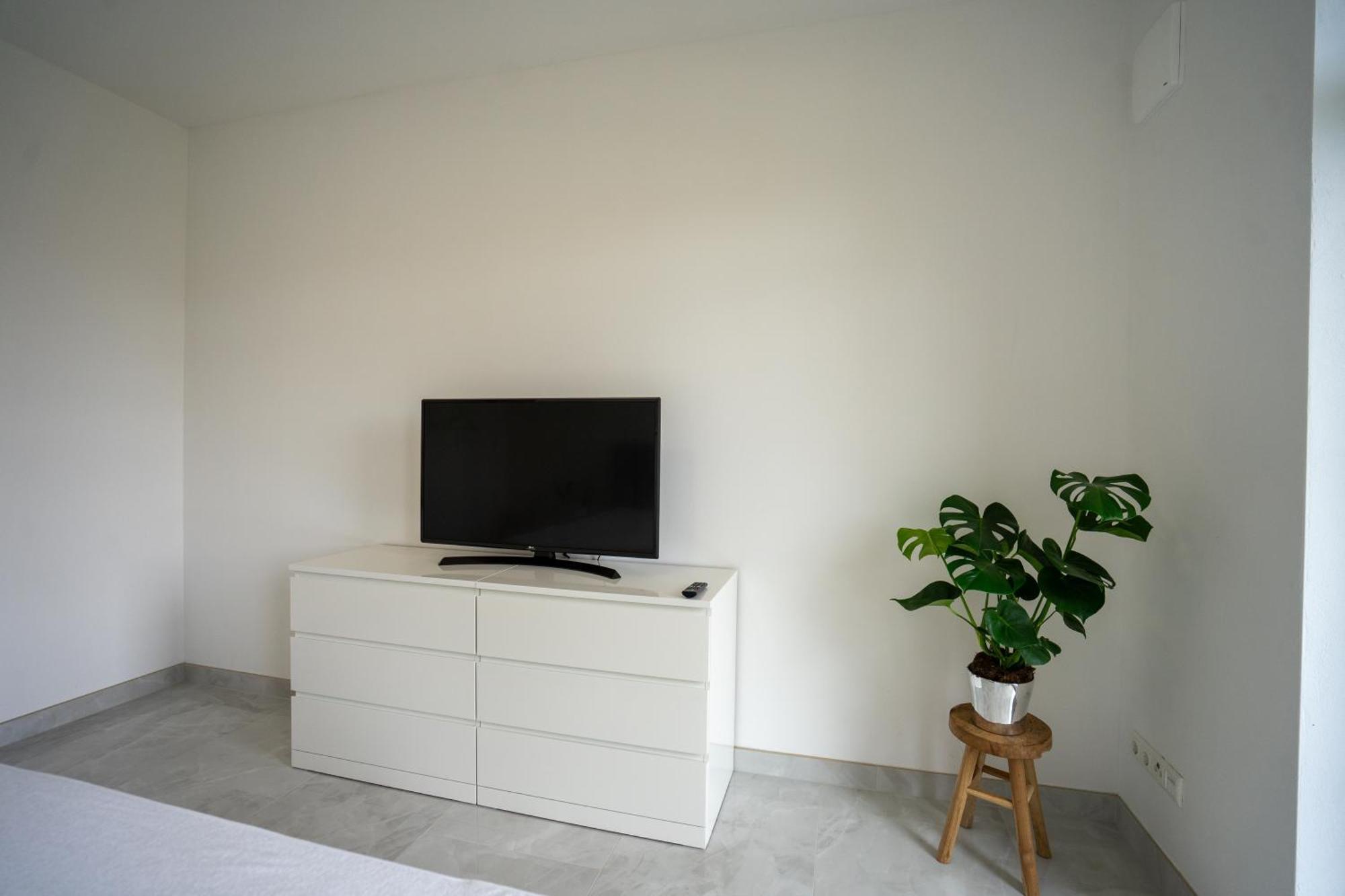 Tomkes Ferienwohnung Am See Rhauderfehn Extérieur photo